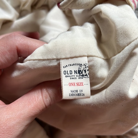 Geometric Sling Bag - Picture 5 of 7